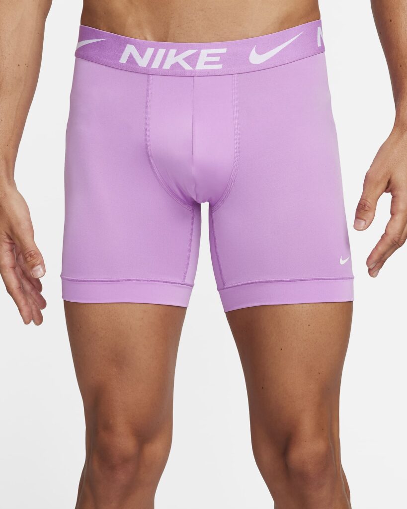 Nike Dri-FIT Essential Micro by Nike